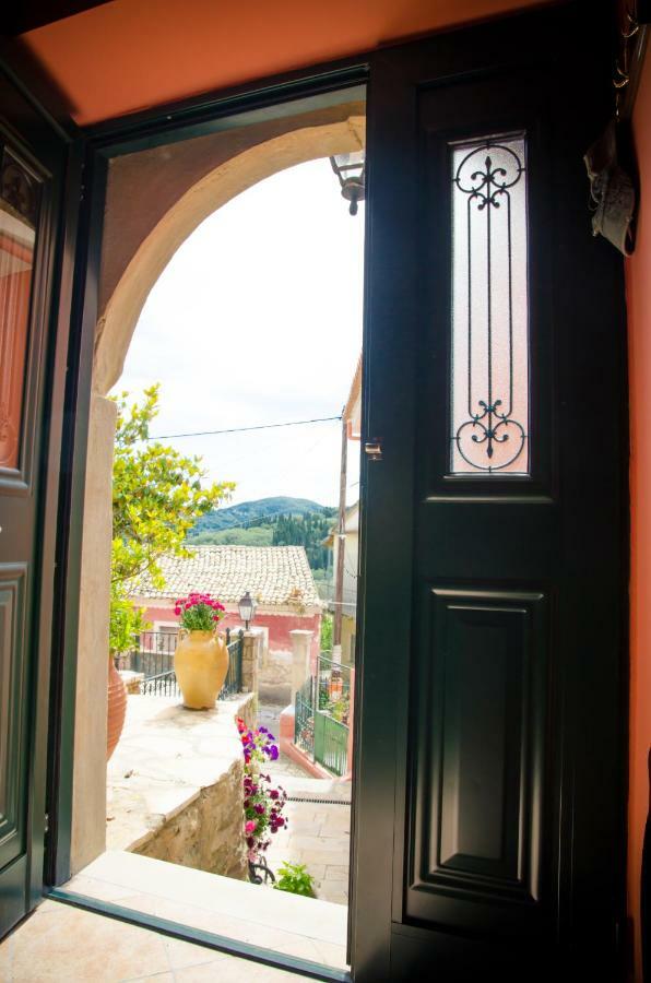 Villa Conte Rari Agios Gordios  Exterior photo