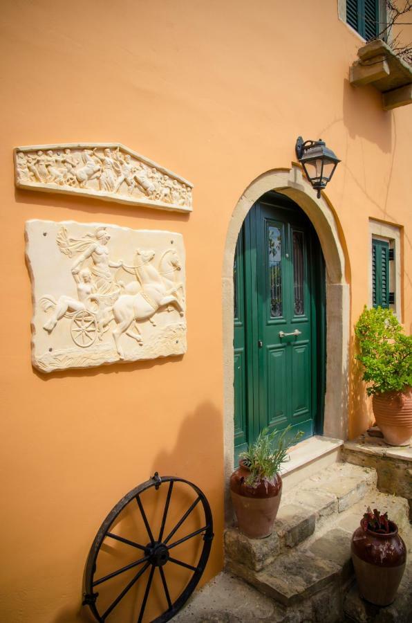 Villa Conte Rari Agios Gordios  Exterior photo